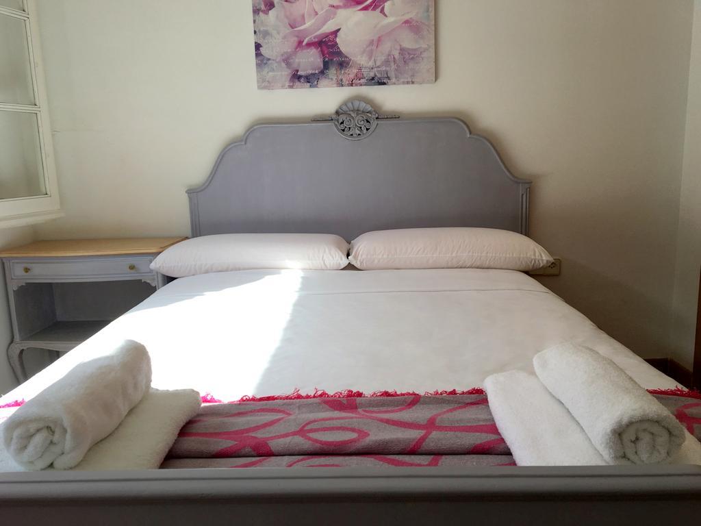 Willa Blanca Paloma - Holiday House Tossa de Mar Pokój zdjęcie